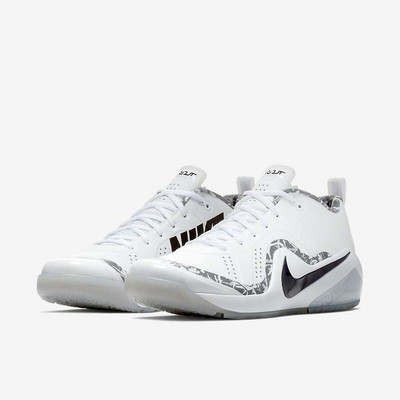 zoom trout 4 turf